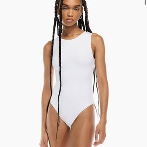 Aritzia Babaton Contour Muscle Bodysuit